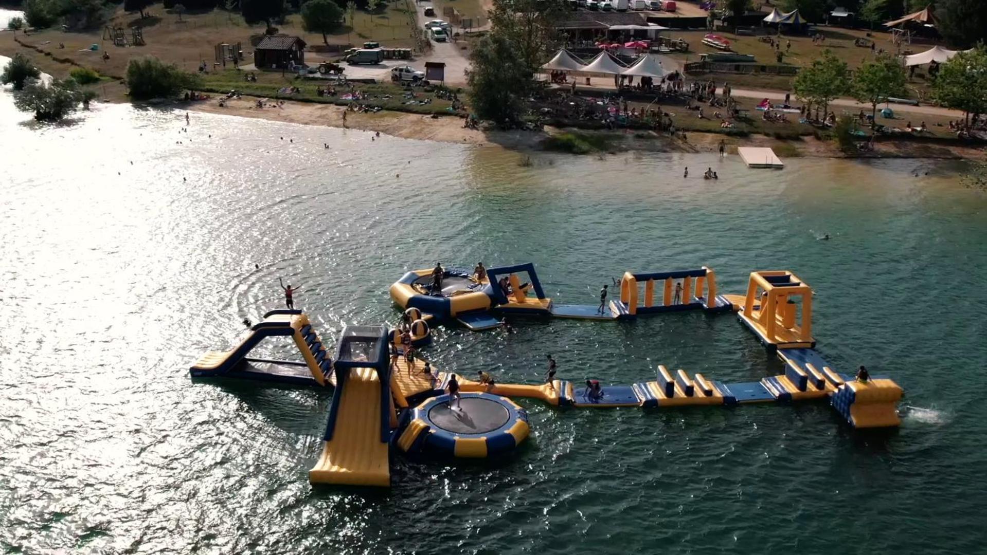 Les Chalets Du Lac De La Gimone Saint-Blancard Exteriör bild